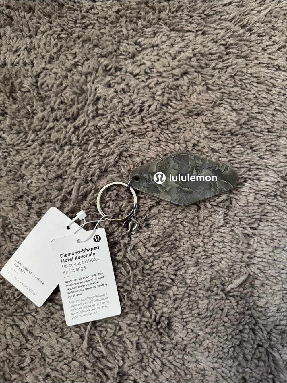lululemon athletica Camouflage Green Diamond Keychain